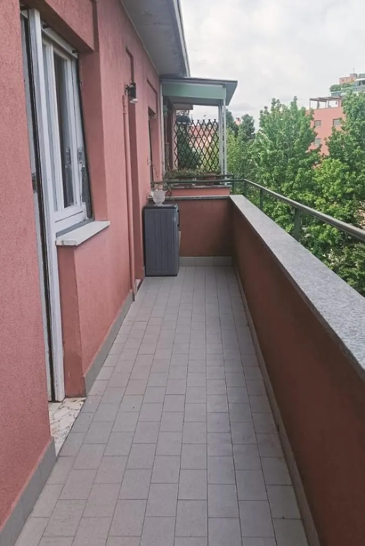 Carlo Apartment Milan Italy